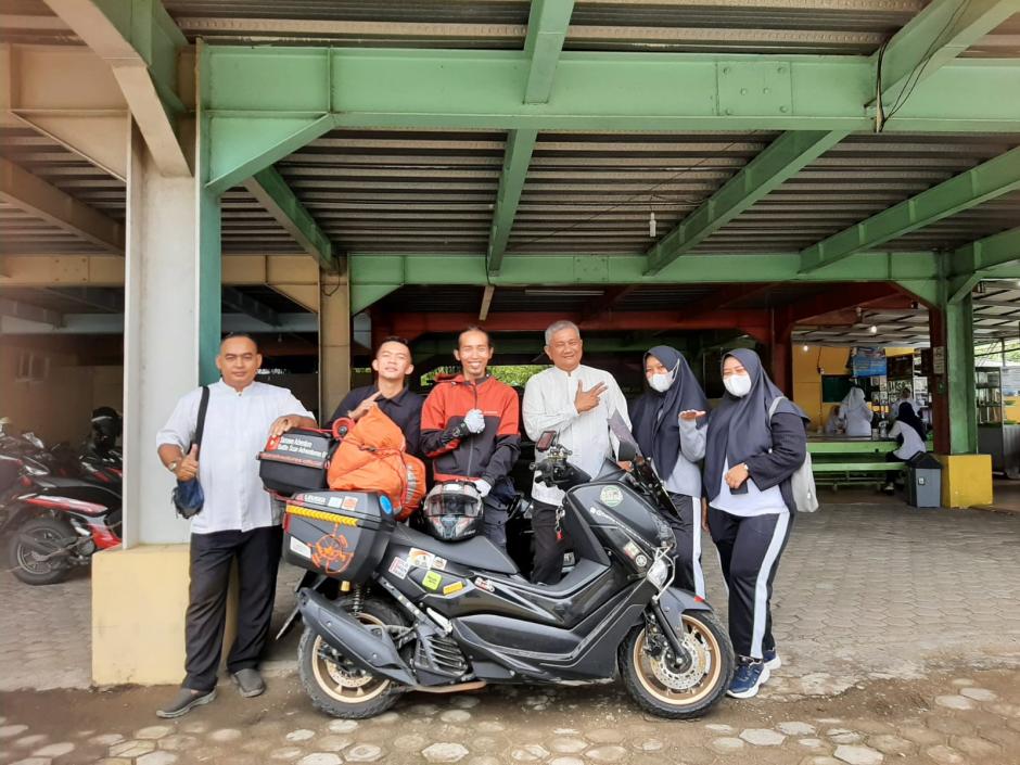 Riders Keliling Indonesia sekaligus Pendaki 30 Gunung Kunjungi Filius Chandra